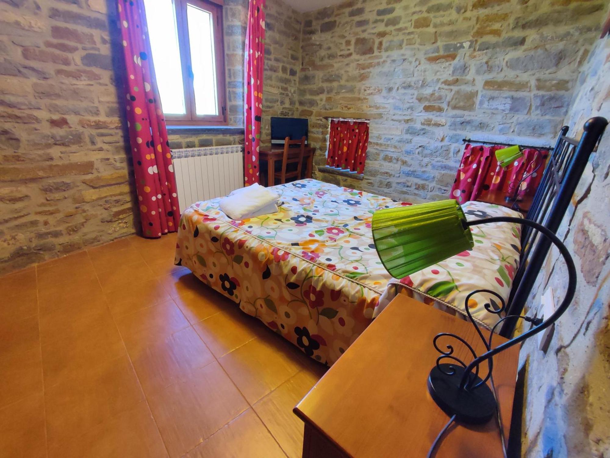 Casas Pirineo, Ainsa Appartement Kamer foto